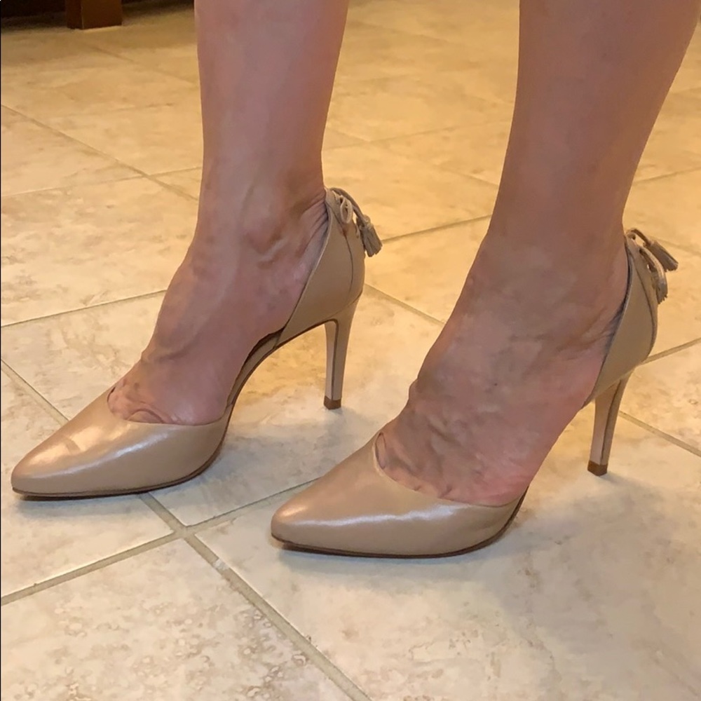 Antonio Melani pumps